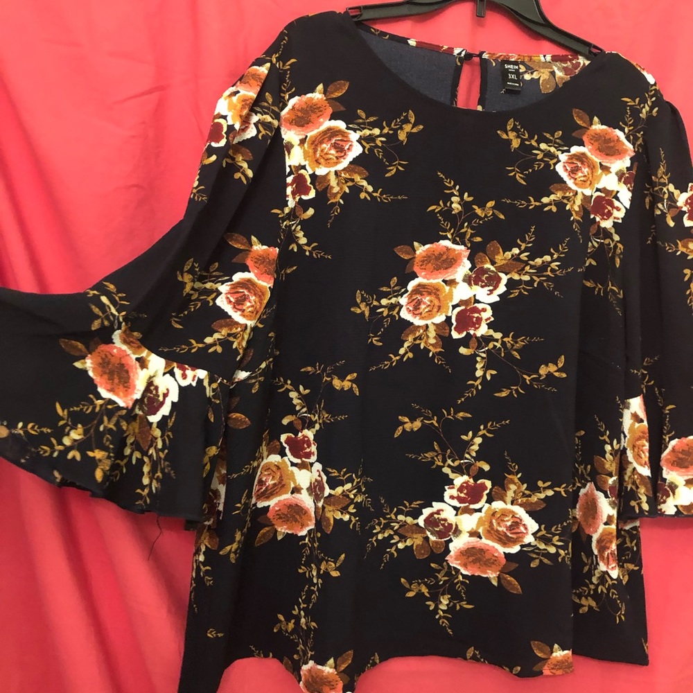 Cute blouse